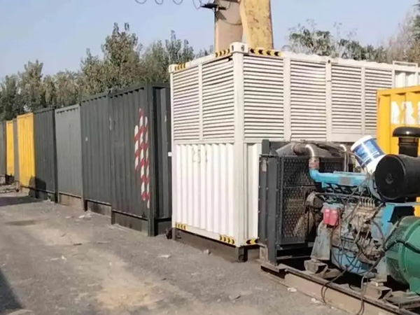 中卫200KW柴油发电机机组每小时油耗是多少?